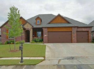 1123 S Cypress Pl, Broken Arrow, OK 74012