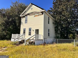 629 Remshart St, Waycross, GA 31501