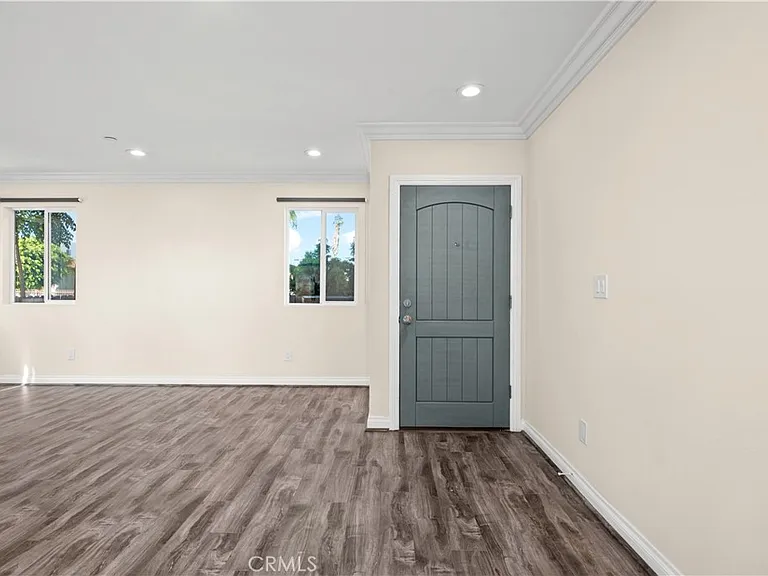 4816 Saturn St — Photo 11