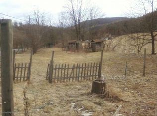 146 Hartman Rd, Hunlock Creek, PA 18621