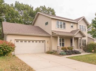 1237 Meadow Sweet Dr, Madison, WI 53719