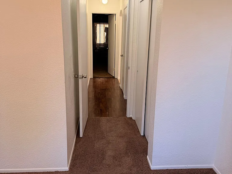 950 Countryside St — Photo 10