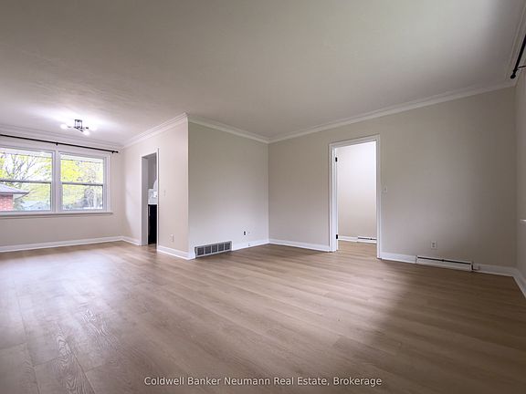 4th image of 109 Pleasant Rd