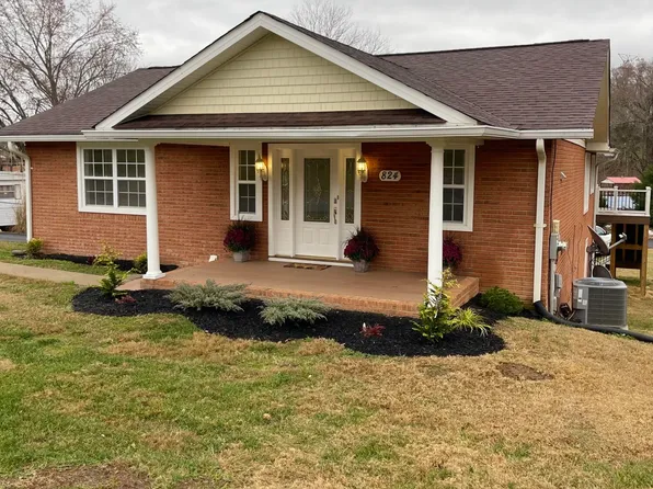 824 Hamilton Rd #15, Blountville, TN 37617