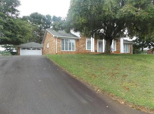 7989 Carrollton Pike, Galax, VA 24333