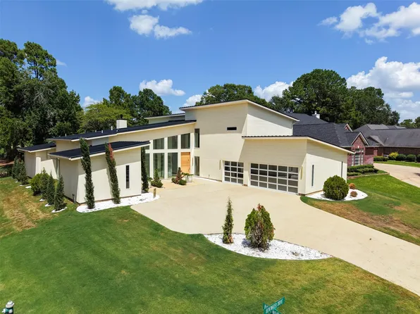 1167 Bentwater Dr, Montgomery, TX 77356