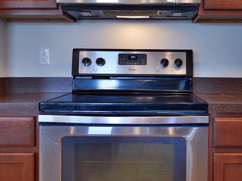 2nd image of 116 Abelia Dr