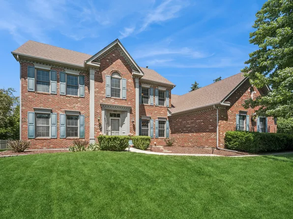 493 Bond Dr, Batavia, IL 60510