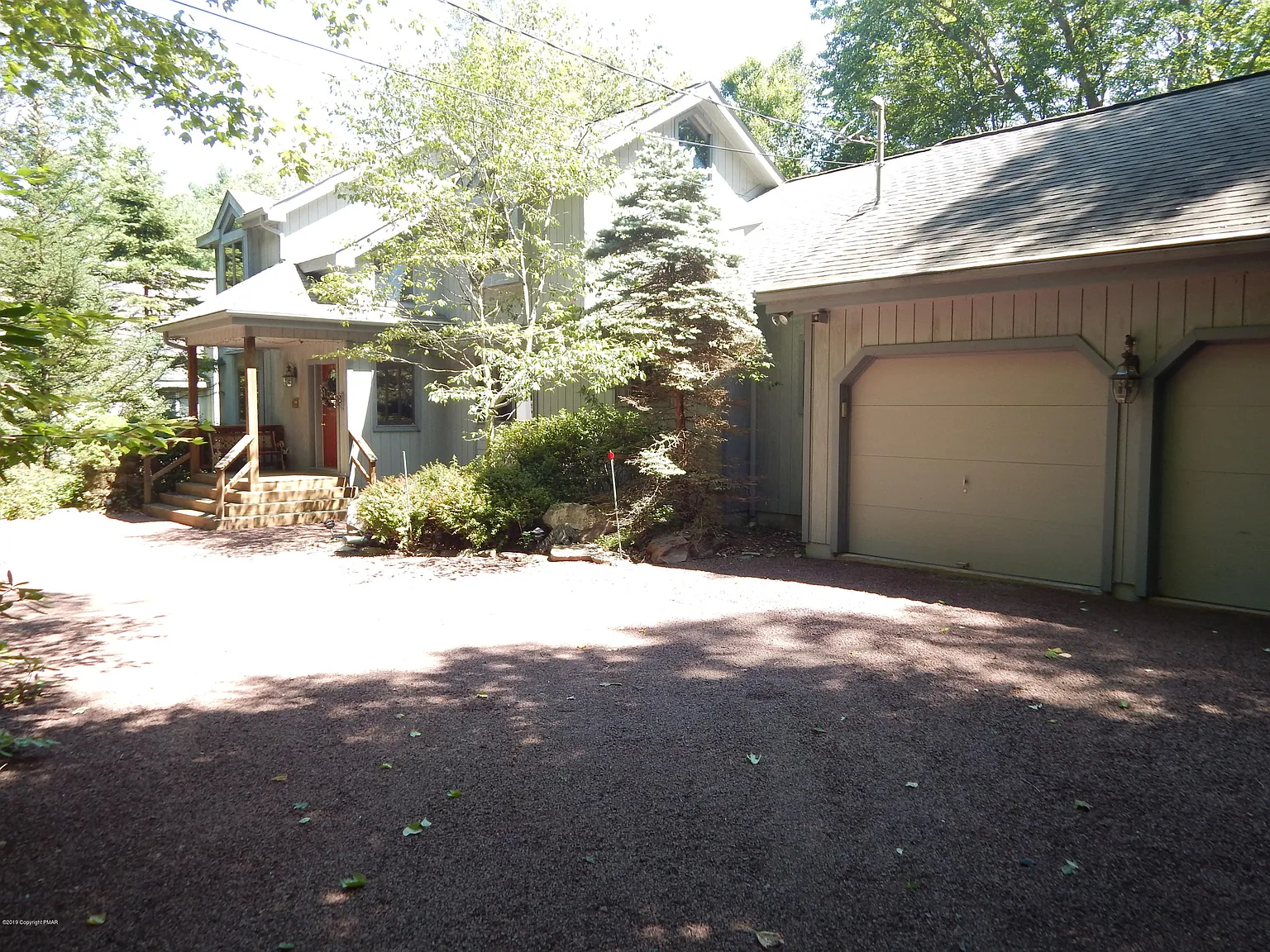 6163 Lakeview Dr photo 1