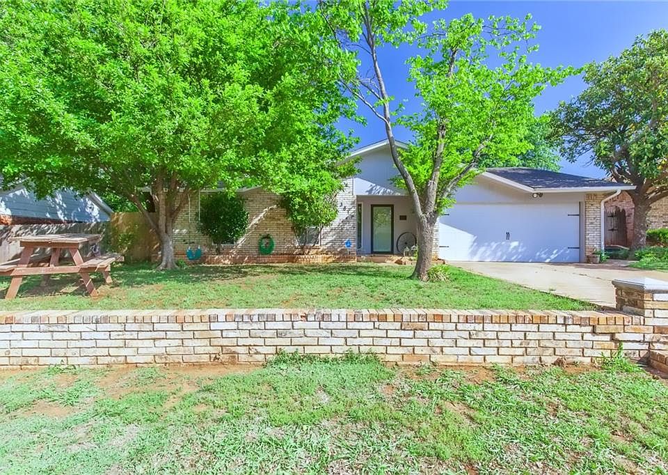 1st image of 3817 Whispering Heights Dr