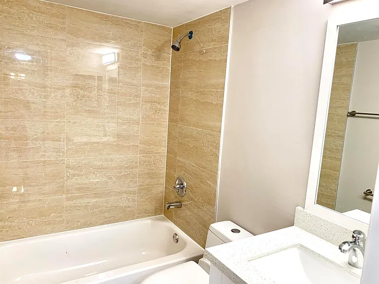2750 Forest Hills Blvd #208 — Photo 13