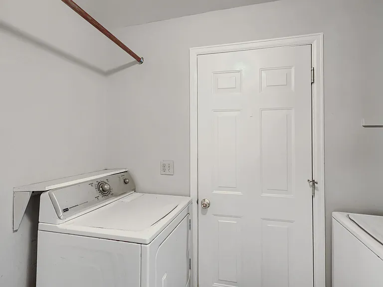 920 E Plum Creek Pkwy #106 — Photo 14