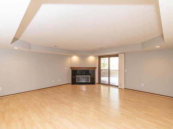 4th image of 8671 Scenicview Dr #B203