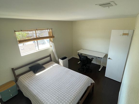 2nd image of 3607 51st St