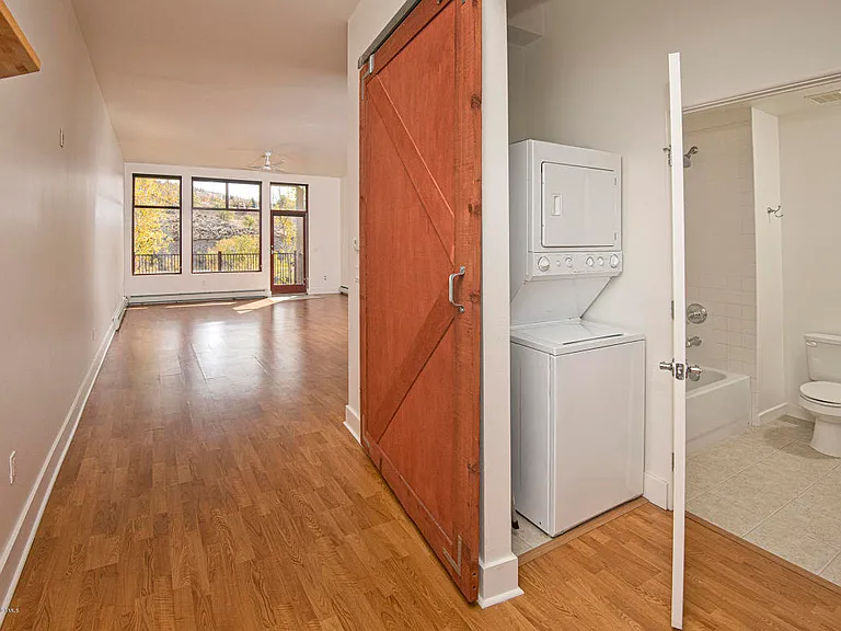 705 Nogal Rd #B3 — Photo 7