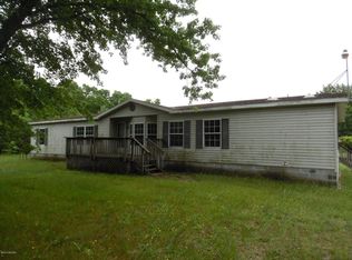 5374 116th Ave, Fennville, MI 49408