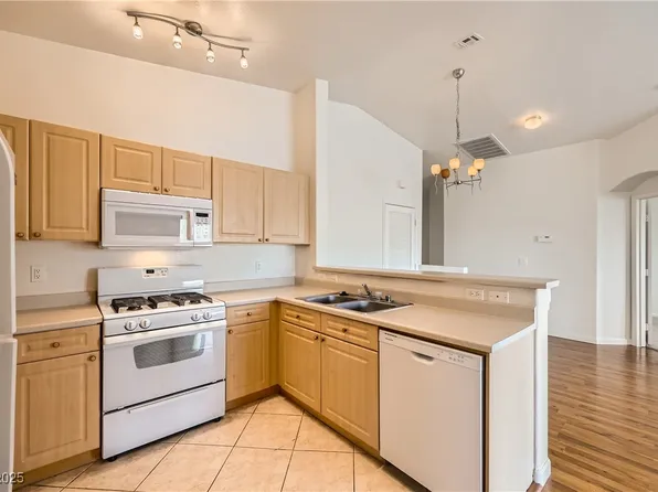 8787 Roping Rodeo Ave Unit 101, Las Vegas, NV 89178