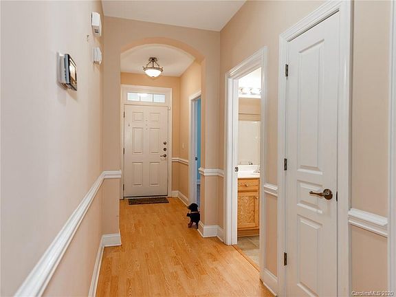4th image of 5849 Bradford Lake Ln