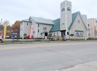 537 Railroad St, Saint Johnsbury, VT 05819