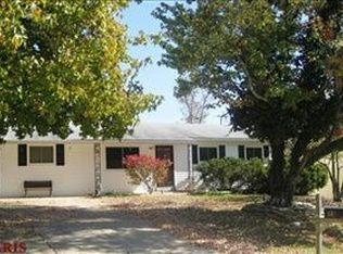 14 Jane Ct, Maryland Heights, MO 63043