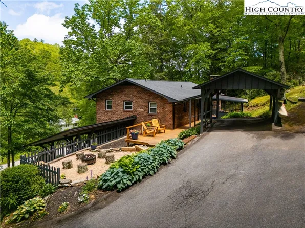 1572 Bamboo Road, Boone, NC 28607
