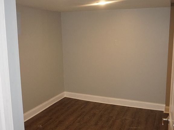 5th image of 9812 S Greenwood Ave