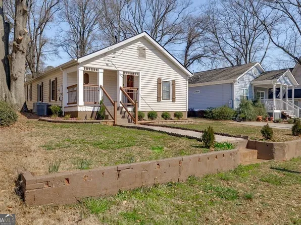 1301 Cambridge Ave, East Point, GA 30344