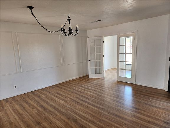 5th image of 405 Godfrey Ave