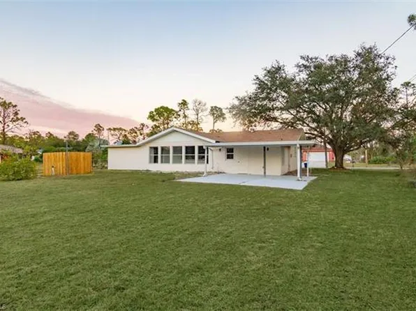 611 Grant Ave, Lehigh Acres, FL 33972