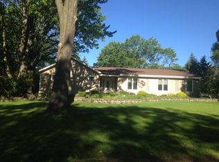 1008 Warbler Ln, Cadillac, MI 49601