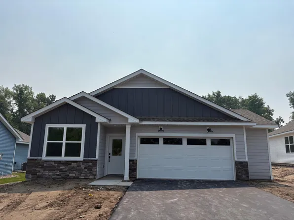 713 Vista Ct, Hanover, MN 55341