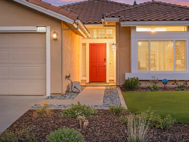 13103 Ireland Ln — Photo 54