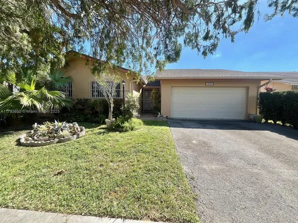 14480 SW 110th St, Miami, FL 33186