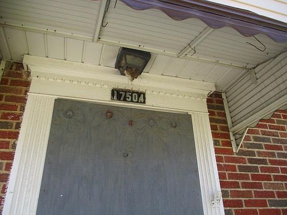 2nd image of 17504 Eldamere Ave