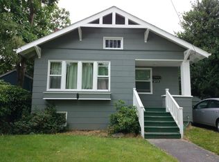 5113 1st Ave NE, Seattle, WA 98105