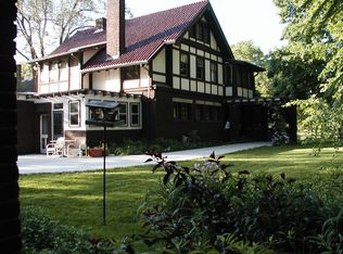 1062 W Market St, Akron, OH 44313