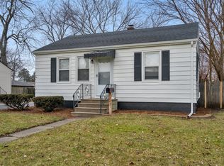 1223 Agnes Ave, Joliet, IL 60435