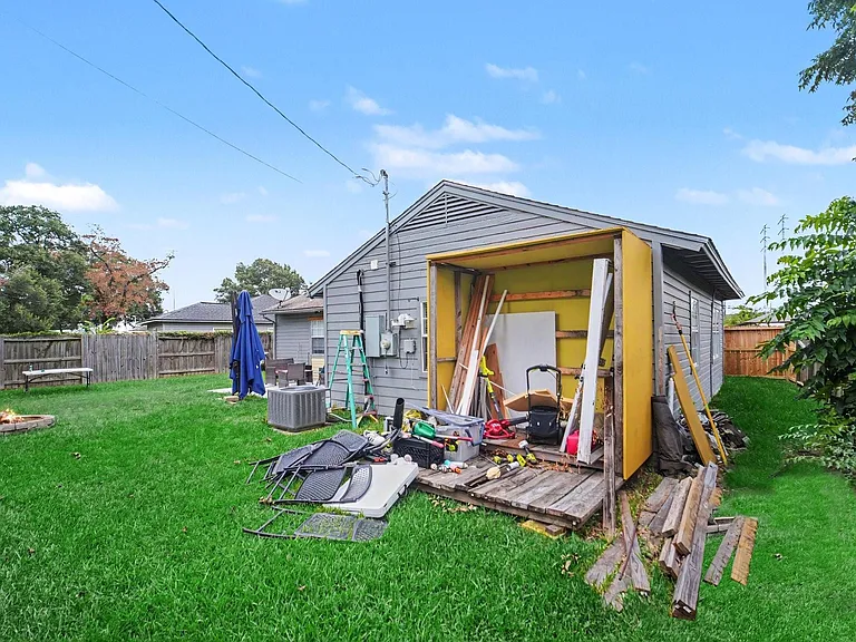 5226 Pomander Rd — Photo 35