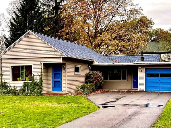 8 Atkins Ave, Cortland, NY 13045