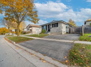 126 Carlyle Dr, London, ON N5V 3T1