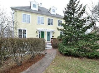 245 Chestnut Ave #2, Boston, MA 02130