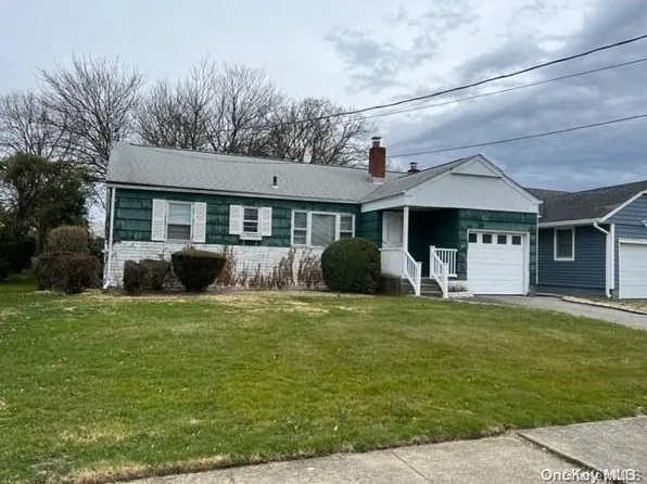 1087 Ott Lane, Merrick, NY 11566