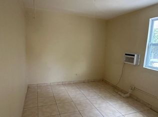 5826 Bermuda Cir E, West Palm Beach, FL 33407