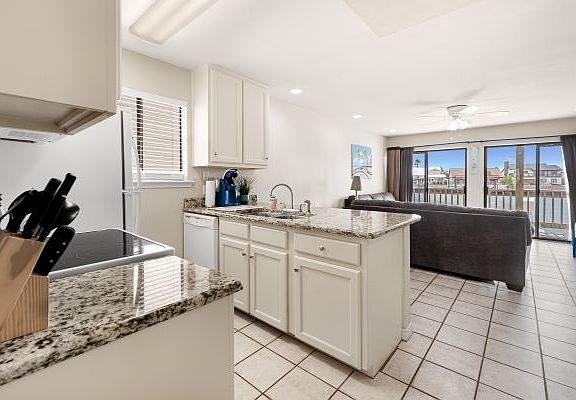2nd image of 15425 Fortuna Bay Dr APT 101