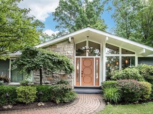 710 N Valley View Rd, Pulaski, PA 16143