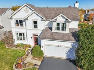 4811 Princeton Ln, Lake In The Hills, IL 60156