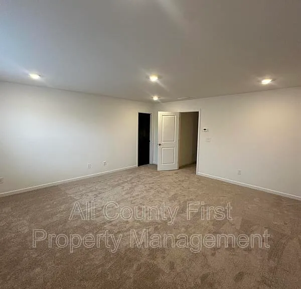 2555 Adventure Way — Photo 18