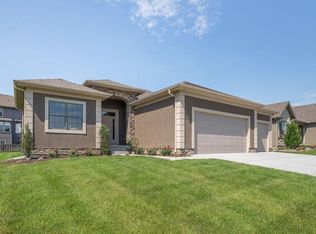 20176 W 224th Ter, Spring Hill, KS 66083