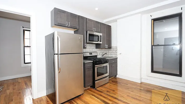 Rented by Nooklyn NYC LLC | media 17