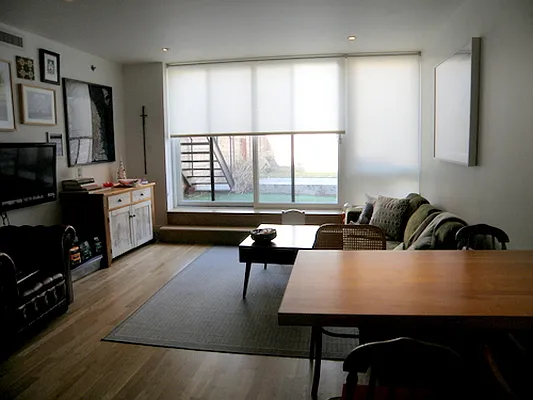 Rented by Vespa Properties Group | media 43